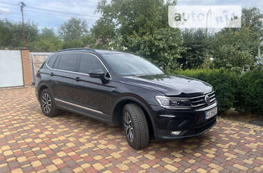 Внедорожник / Кроссовер Volkswagen Tiguan 2020 в Кагарлыке