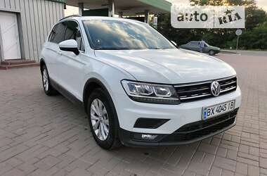 Позашляховик / Кросовер Volkswagen Tiguan 2018 в Хмельницькому