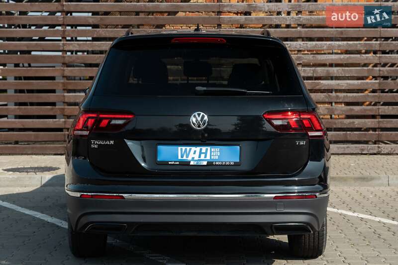 Внедорожник / Кроссовер Volkswagen Tiguan 2017 в Луцке