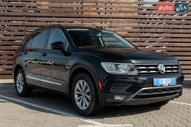 Внедорожник / Кроссовер Volkswagen Tiguan 2017 в Луцке
