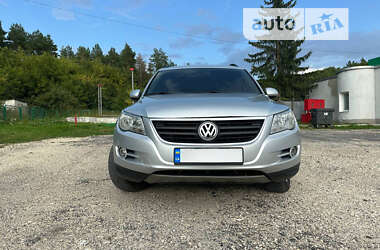 Внедорожник / Кроссовер Volkswagen Tiguan 2008 в Александровке