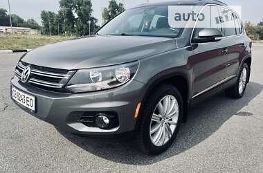 Внедорожник / Кроссовер Volkswagen Tiguan 2014 в Киеве