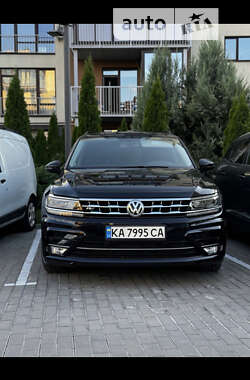 Внедорожник / Кроссовер Volkswagen Tiguan 2019 в Киеве