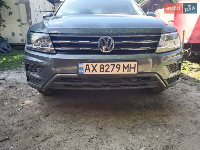 Внедорожник / Кроссовер Volkswagen Tiguan 2019 в Харькове