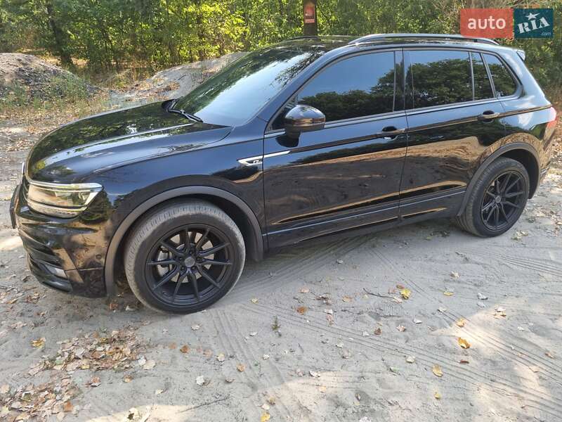Позашляховик / Кросовер Volkswagen Tiguan 2020 в Дніпрі
