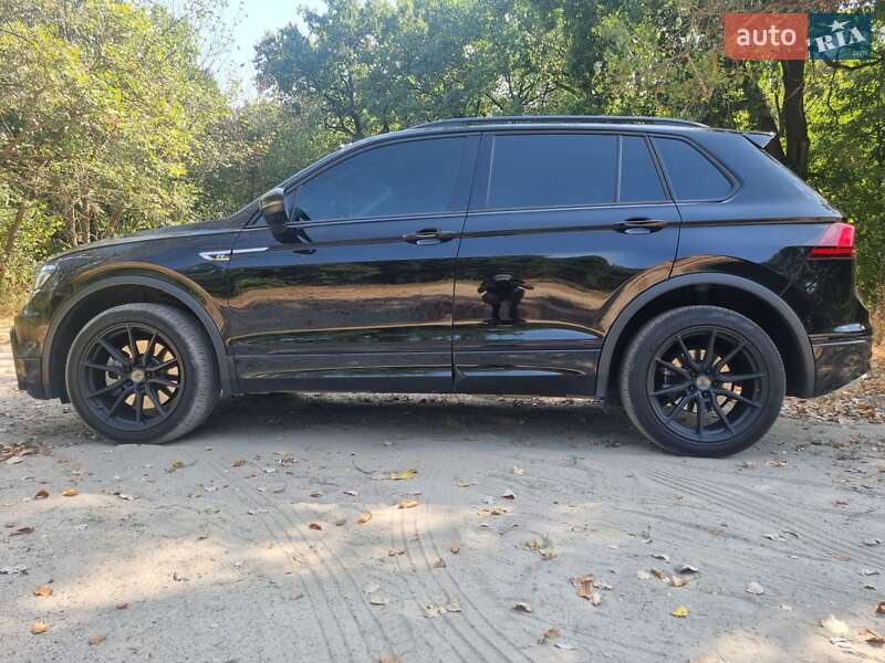 Позашляховик / Кросовер Volkswagen Tiguan 2020 в Дніпрі