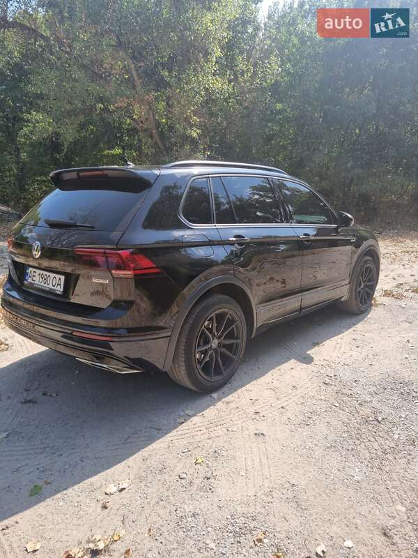 Позашляховик / Кросовер Volkswagen Tiguan 2020 в Дніпрі