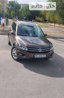 Позашляховик / Кросовер Volkswagen Tiguan 2015 в Миколаєві