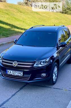 Позашляховик / Кросовер Volkswagen Tiguan 2014 в Києві