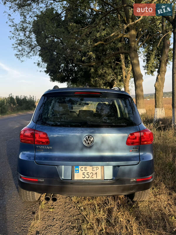Позашляховик / Кросовер Volkswagen Tiguan 2018 в Чернівцях