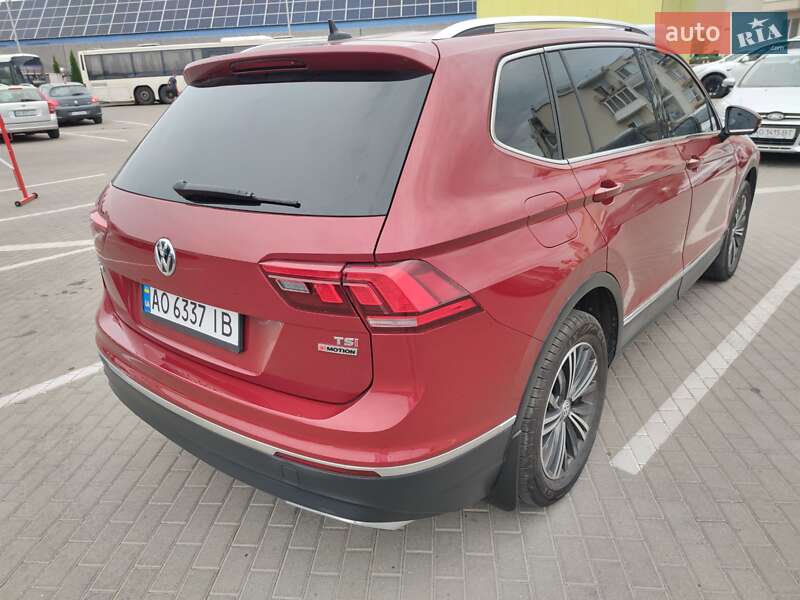 Внедорожник / Кроссовер Volkswagen Tiguan 2017 в Ужгороде фото 10 Внедорожник / Кроссовер Volkswagen Tiguan 2017 в Ужгороде