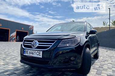 Внедорожник / Кроссовер Volkswagen Tiguan 2009 в Николаеве