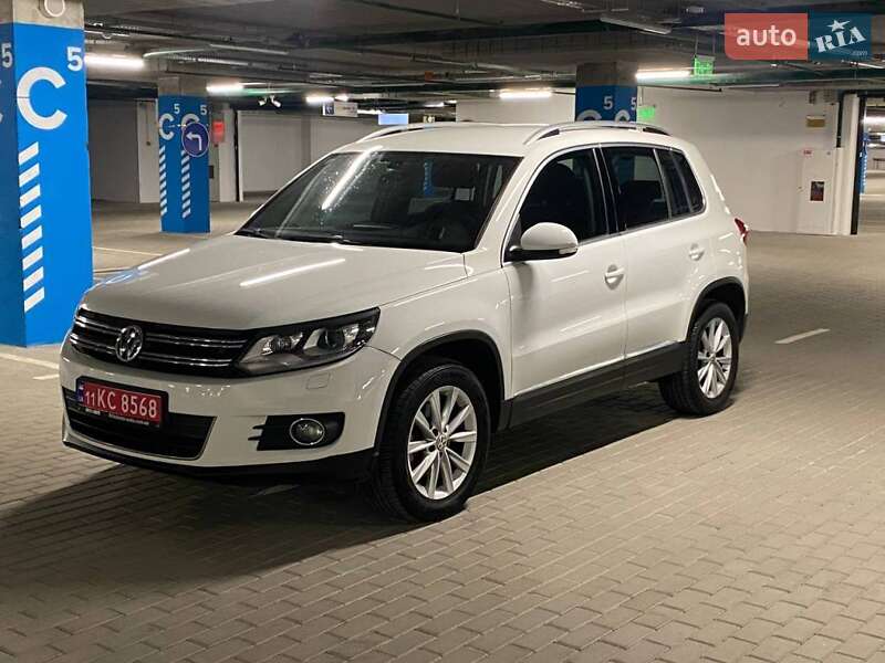 Внедорожник / Кроссовер Volkswagen Tiguan 2014 в Киеве