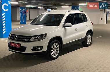 Внедорожник / Кроссовер Volkswagen Tiguan 2014 в Киеве