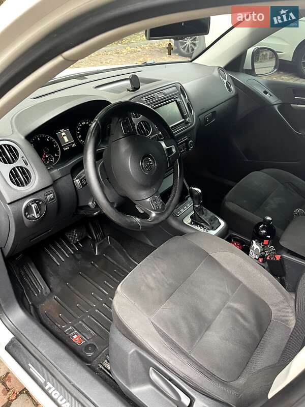 Внедорожник / Кроссовер Volkswagen Tiguan 2012 в Трускавце