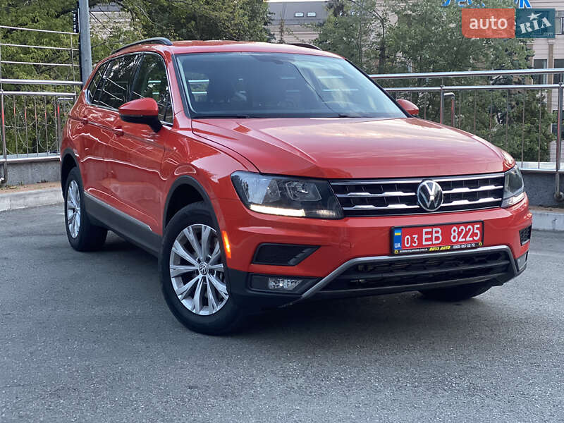 Внедорожник / Кроссовер Volkswagen Tiguan 2018 в Киеве