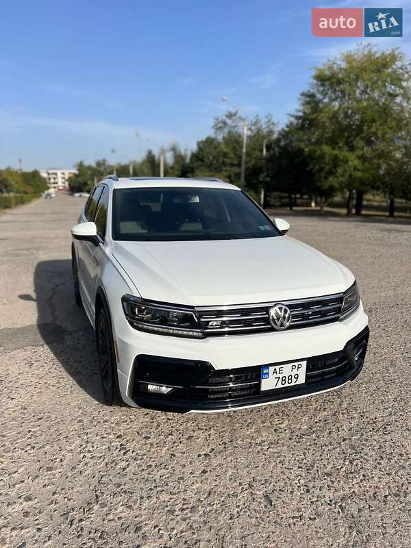 Внедорожник / Кроссовер Volkswagen Tiguan 2018 в Кривом Роге