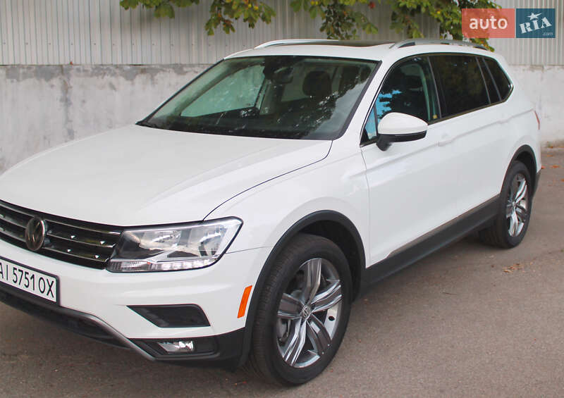 Внедорожник / Кроссовер Volkswagen Tiguan 2021 в Киеве