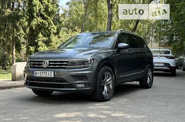 Позашляховик / Кросовер Volkswagen Tiguan 2018 в Полтаві