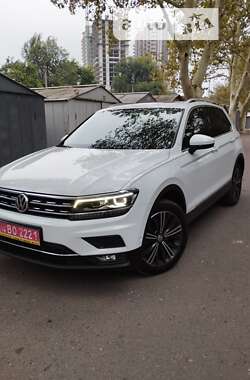 Внедорожник / Кроссовер Volkswagen Tiguan 2020 в Одессе