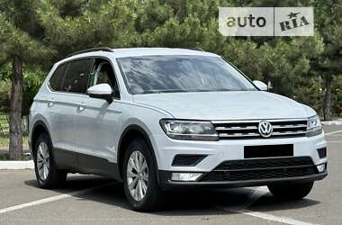 Внедорожник / Кроссовер Volkswagen Tiguan 2018 в Одессе