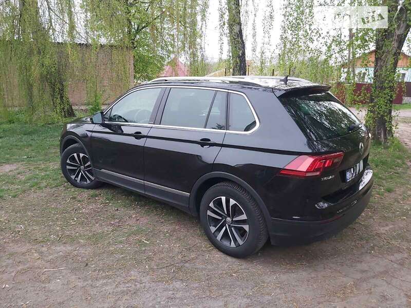 Внедорожник / Кроссовер Volkswagen Tiguan 2019 в Вышгороде