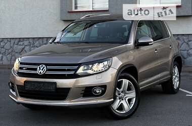 Позашляховик / Кросовер Volkswagen Tiguan 2014 в Тернополі