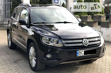 Позашляховик / Кросовер Volkswagen Tiguan 2012 в Івано-Франківську