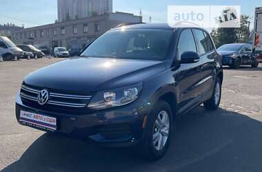 Внедорожник / Кроссовер Volkswagen Tiguan 2015 в Киеве