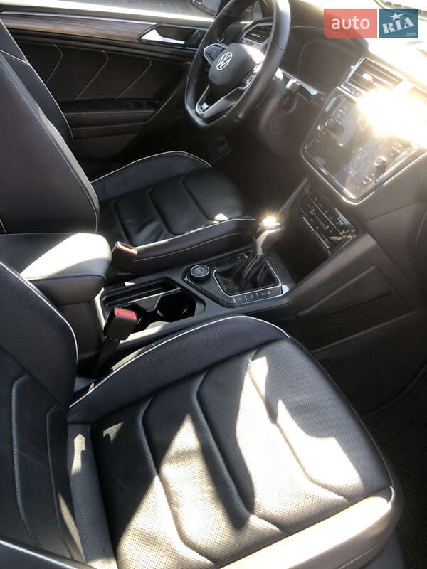 Позашляховик / Кросовер Volkswagen Tiguan 2021 в Києві