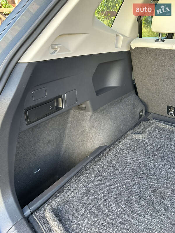 Позашляховик / Кросовер Volkswagen Tiguan 2019 в Броварах фото 19 Позашляховик / Кросовер Volkswagen Tiguan 2019 в Броварах