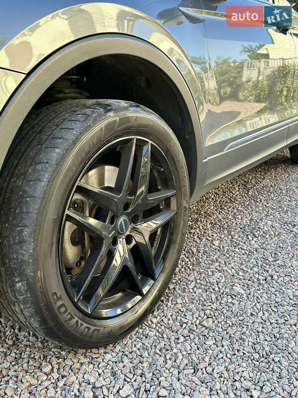Позашляховик / Кросовер Volkswagen Tiguan 2019 в Броварах фото 20 Позашляховик / Кросовер Volkswagen Tiguan 2019 в Броварах