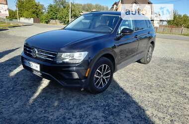 Внедорожник / Кроссовер Volkswagen Tiguan 2019 в Полтаве