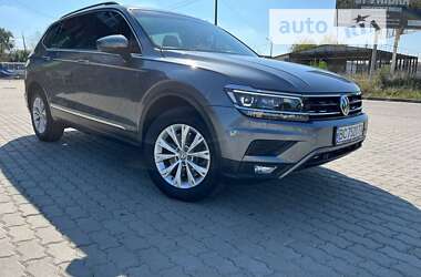 Внедорожник / Кроссовер Volkswagen Tiguan 2017 в Дрогобыче