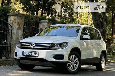 Позашляховик / Кросовер Volkswagen Tiguan 2016 в Львові