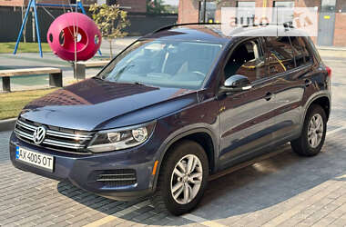 Позашляховик / Кросовер Volkswagen Tiguan 2014 в Полтаві