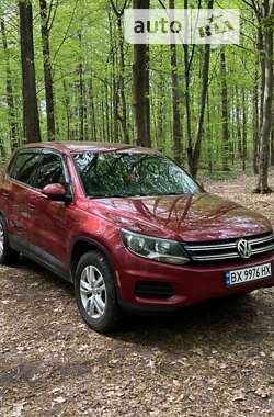 Позашляховик / Кросовер Volkswagen Tiguan 2013 в Полонному