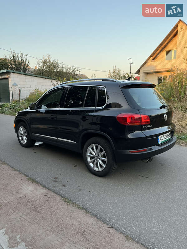 Внедорожник / Кроссовер Volkswagen Tiguan 2016 в Житомире фото 6 Внедорожник / Кроссовер Volkswagen Tiguan 2016 в Житомире