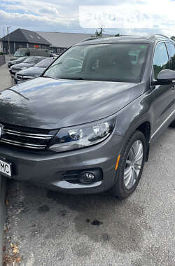 Внедорожник / Кроссовер Volkswagen Tiguan 2013 в Каменке-Бугской