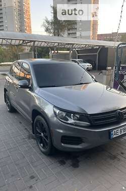 Позашляховик / Кросовер Volkswagen Tiguan 2014 в Дніпрі