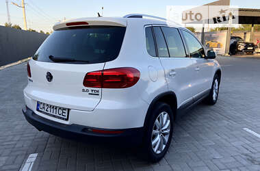 Внедорожник / Кроссовер Volkswagen Tiguan 2012 в Черкассах