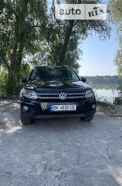 Внедорожник / Кроссовер Volkswagen Tiguan 2012 в Киеве