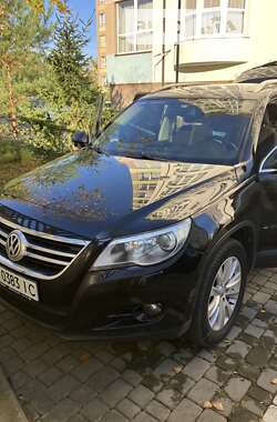 Позашляховик / Кросовер Volkswagen Tiguan 2009 в Івано-Франківську