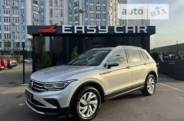 Внедорожник / Кроссовер Volkswagen Tiguan 2021 в Киеве