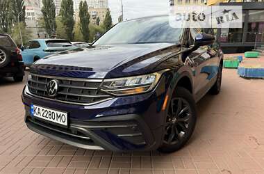 Внедорожник / Кроссовер Volkswagen Tiguan 2022 в Киеве