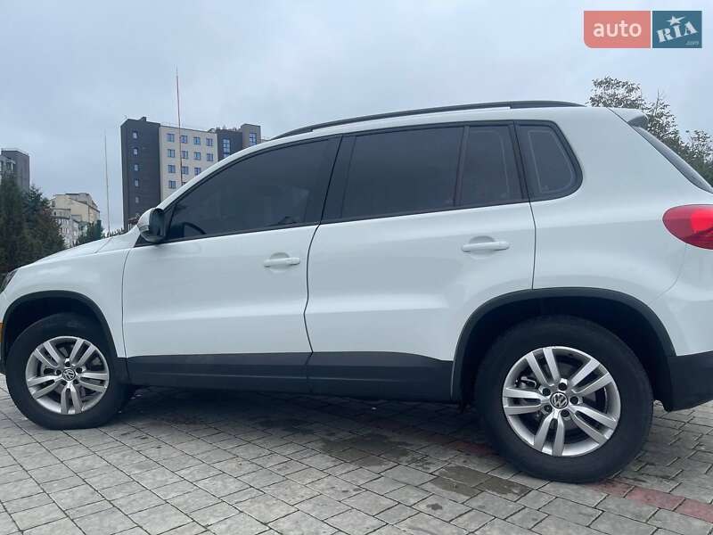Внедорожник / Кроссовер Volkswagen Tiguan 2016 в Ивано-Франковске