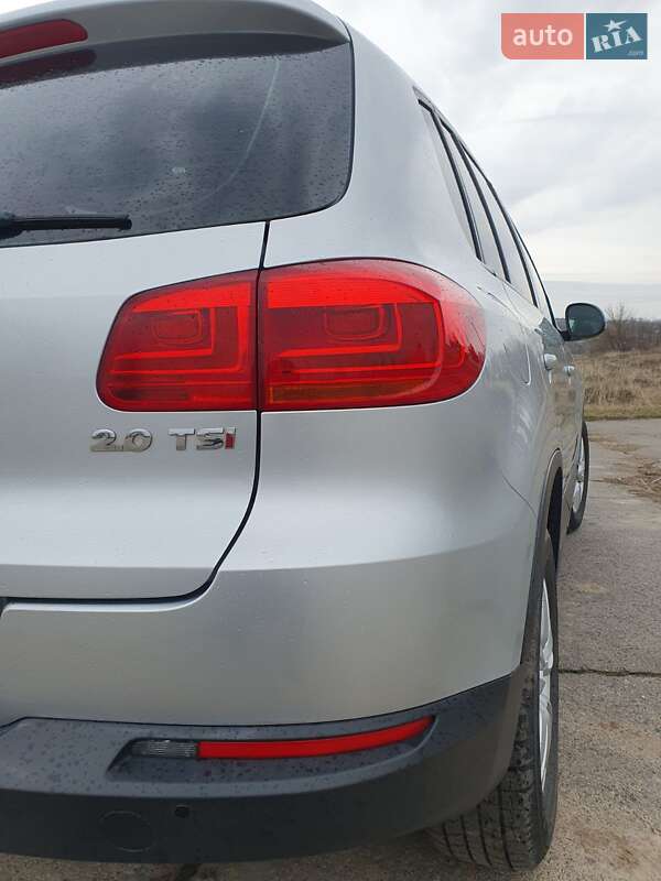 Внедорожник / Кроссовер Volkswagen Tiguan 2014 в Киеве