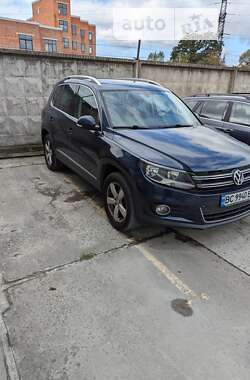 Внедорожник / Кроссовер Volkswagen Tiguan 2015 в Львове