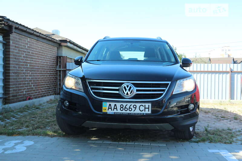 Volkswagen Tiguan 2011