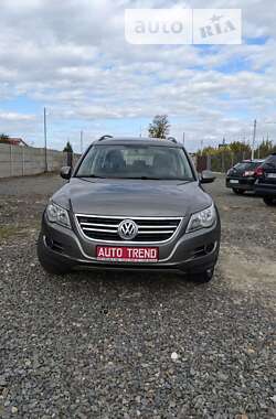 Позашляховик / Кросовер Volkswagen Tiguan 2011 в Львові